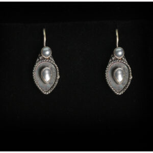 Silver earrings - Image 2